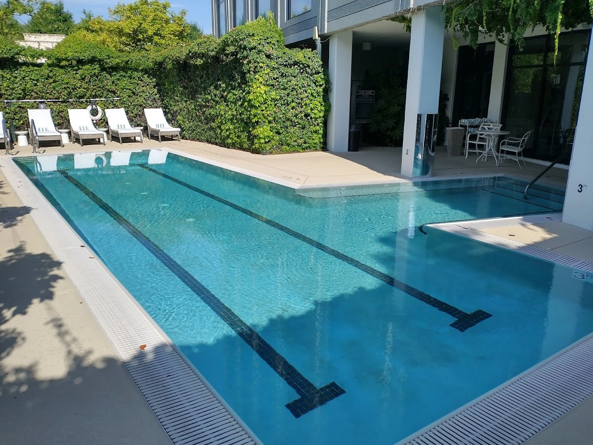 Proximity Hotel 2